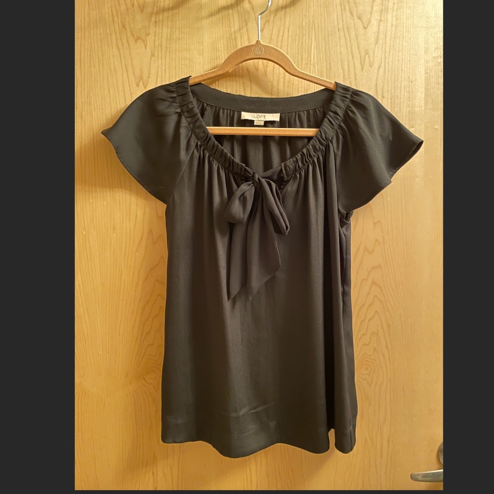 Loft Black Bow Blouse Size XS